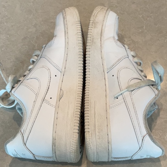 Nike Air Force 1 Shoes - Picture 6 of 14